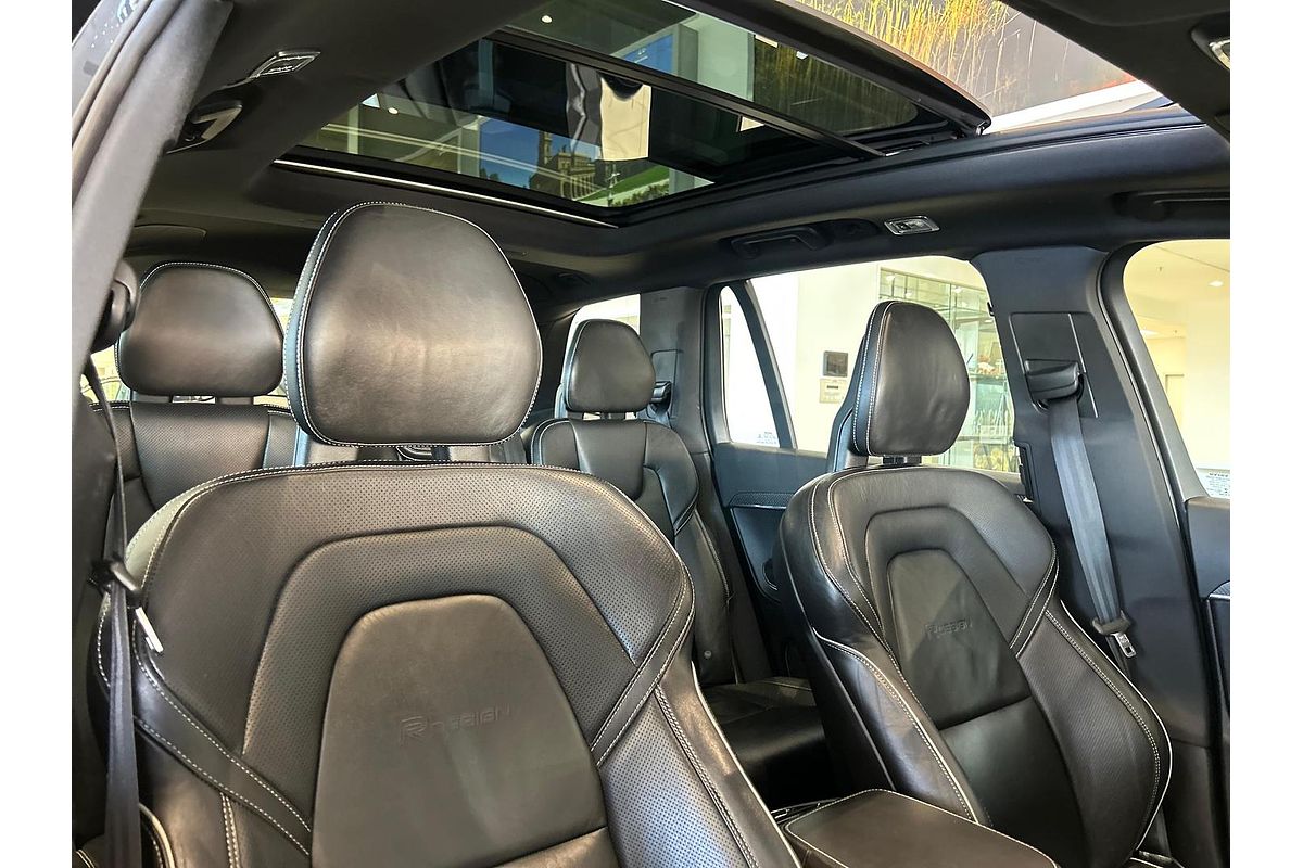 2016 Volvo XC90 T8 R-Design