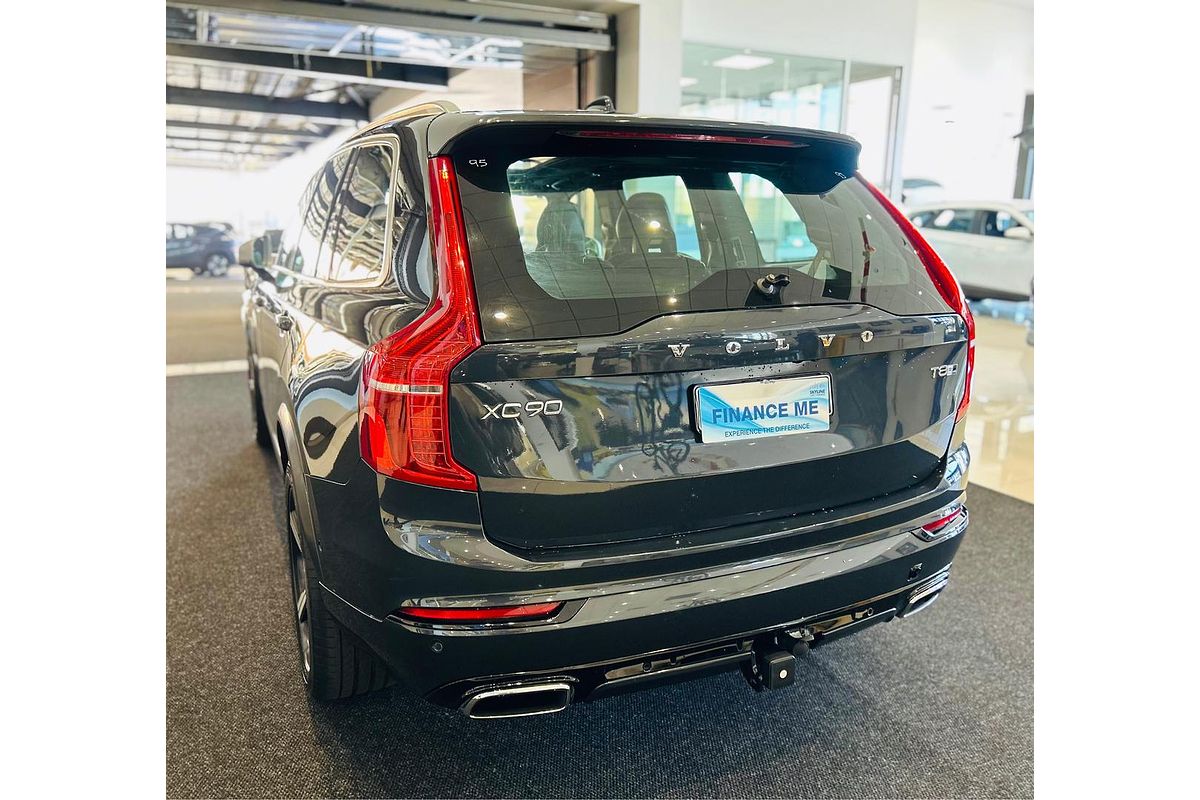 2016 Volvo XC90 T8 R-Design