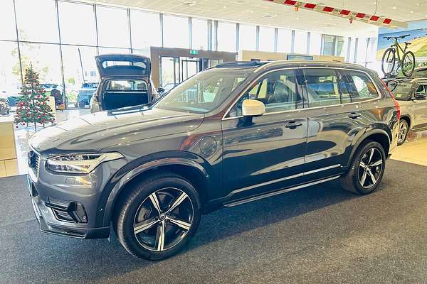 2016 Volvo XC90 T8 R-Design