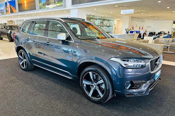 2016 Volvo XC90 T8 R-Design