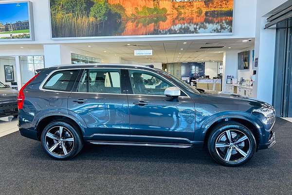 2016 Volvo XC90 T8 R-Design