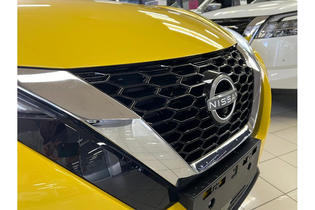 2024 Nissan JUKE ST-L F16
