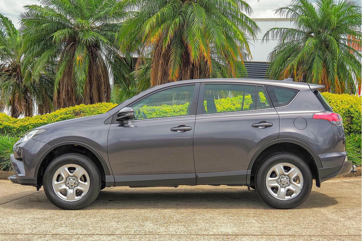2018 Toyota RAV4 GX ZSA42R