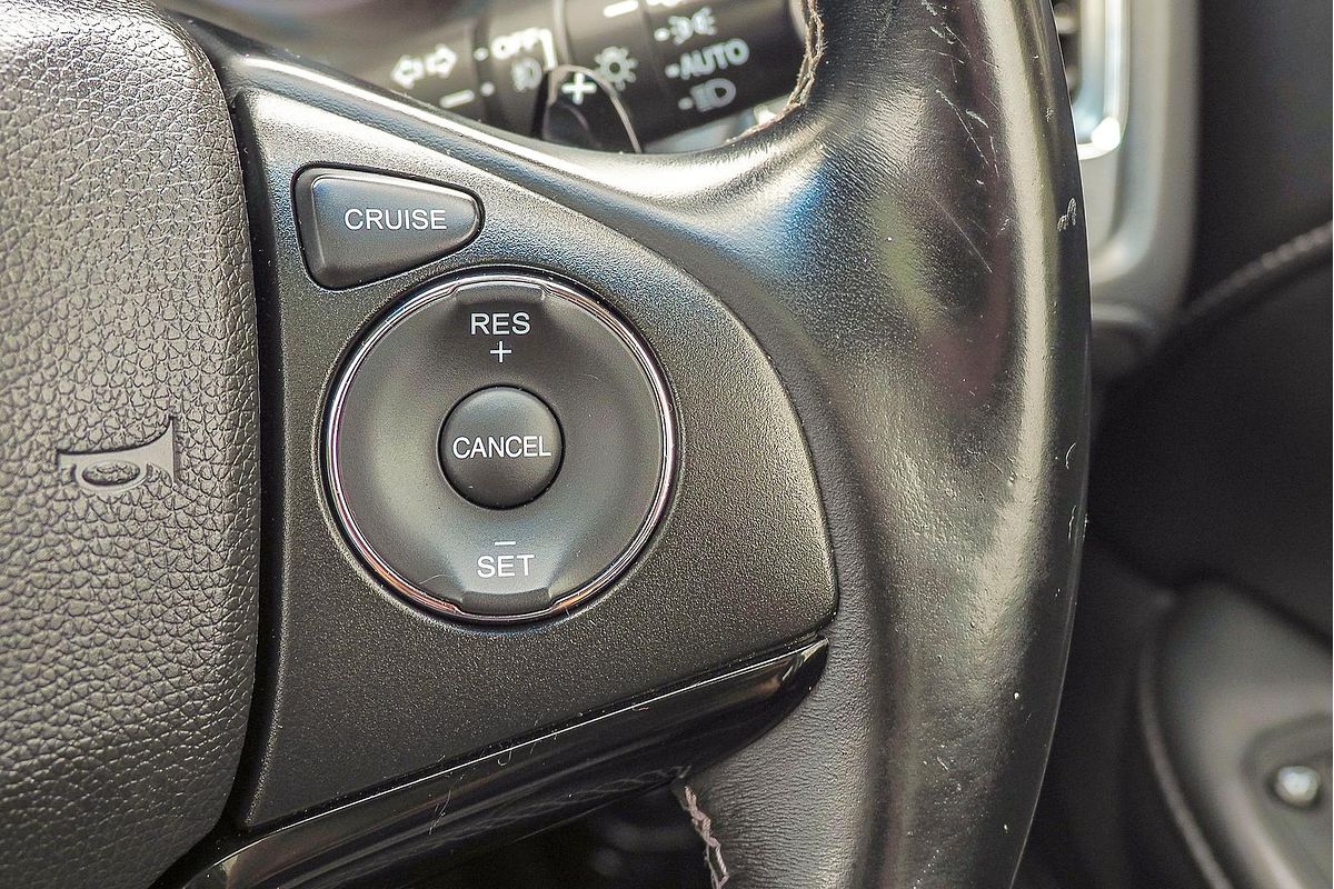 2018 Honda HR-V VTi-LX