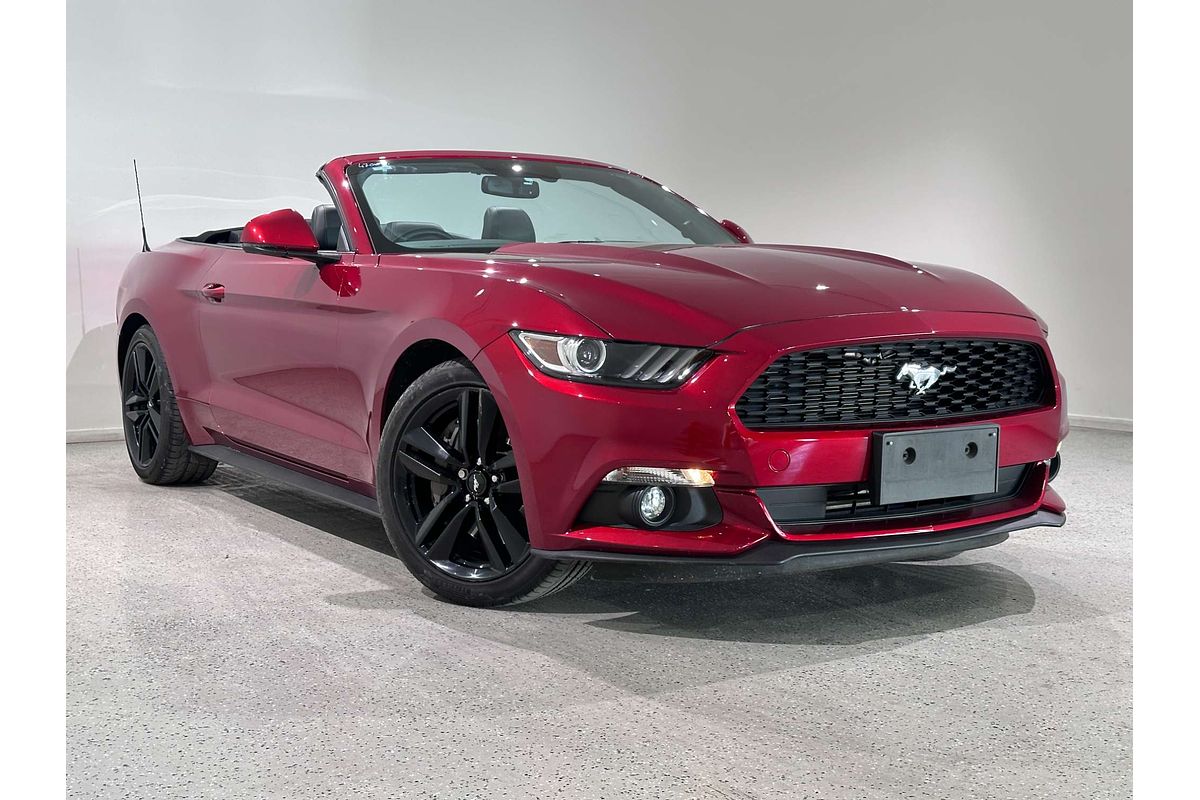 2016 Ford Mustang  FM