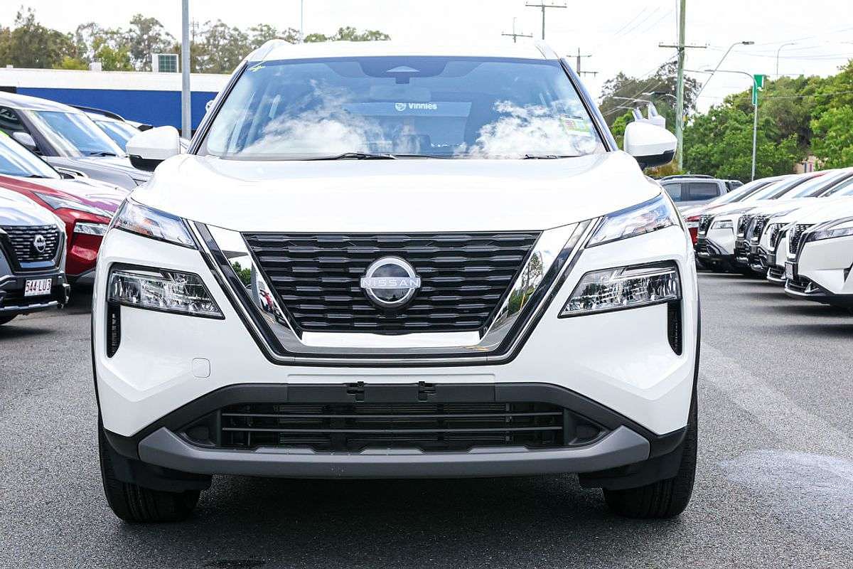 2024 Nissan X-TRAIL ST T33