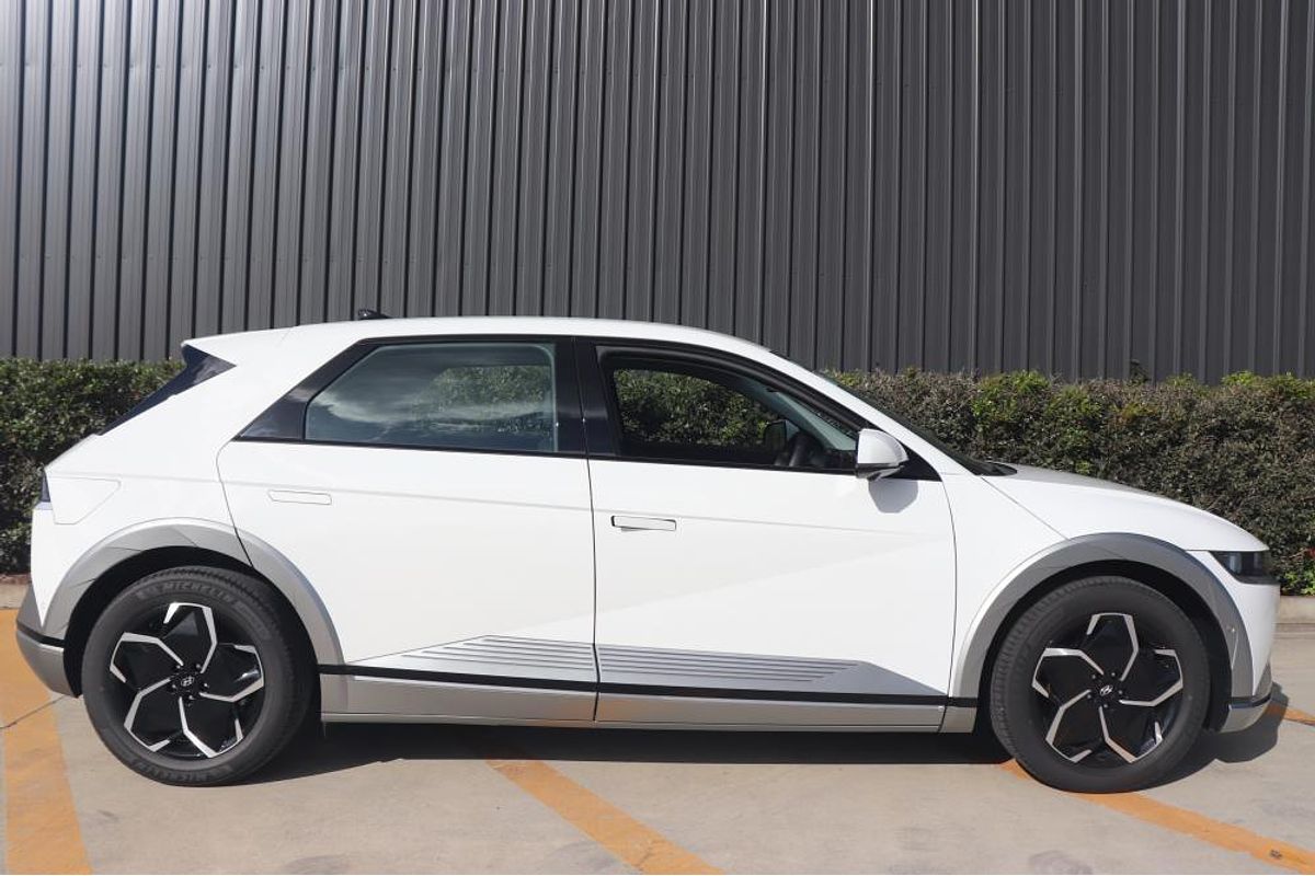 2023 Hyundai IONIQ 5 Essential NE.V4