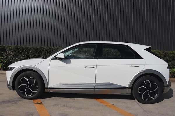 2023 Hyundai IONIQ 5 Essential NE.V4