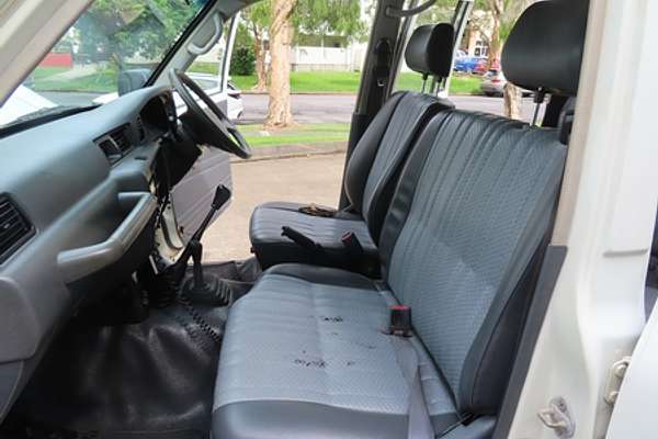 1996 Toyota Landcruiser Standard HZJ80R