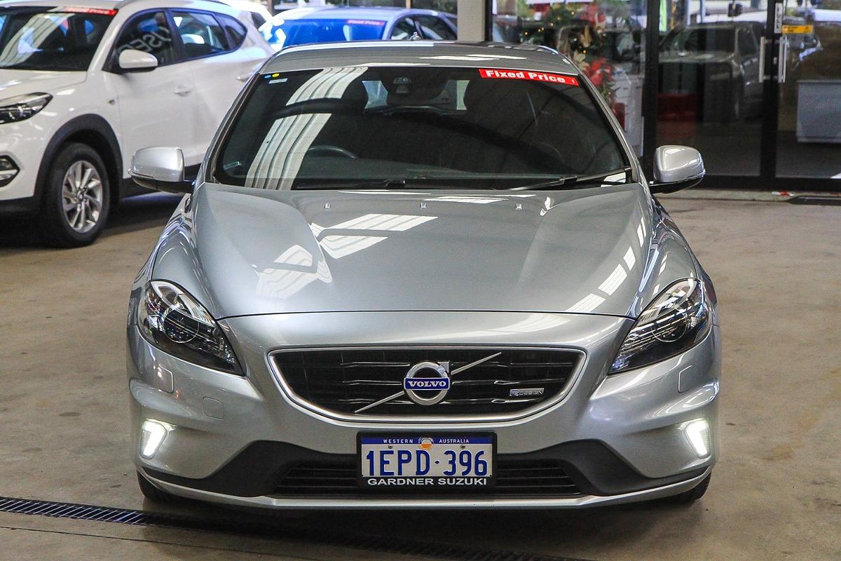 2014 Volvo V40 T5 R-Design