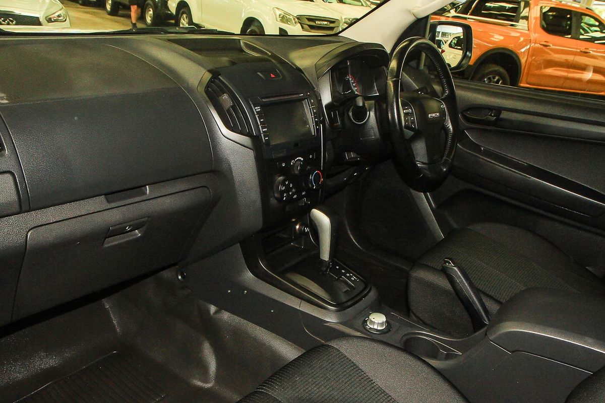 2018 Isuzu D-MAX SX 4X4