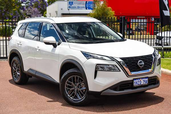 2023 Nissan X-TRAIL ST T33