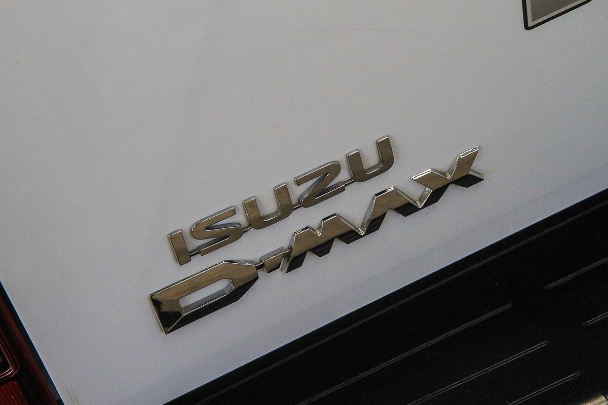 2018 Isuzu D-MAX SX High Ride Rear Wheel Drive