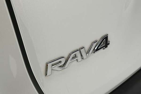 2022 Toyota RAV4 GXL MXAA52R