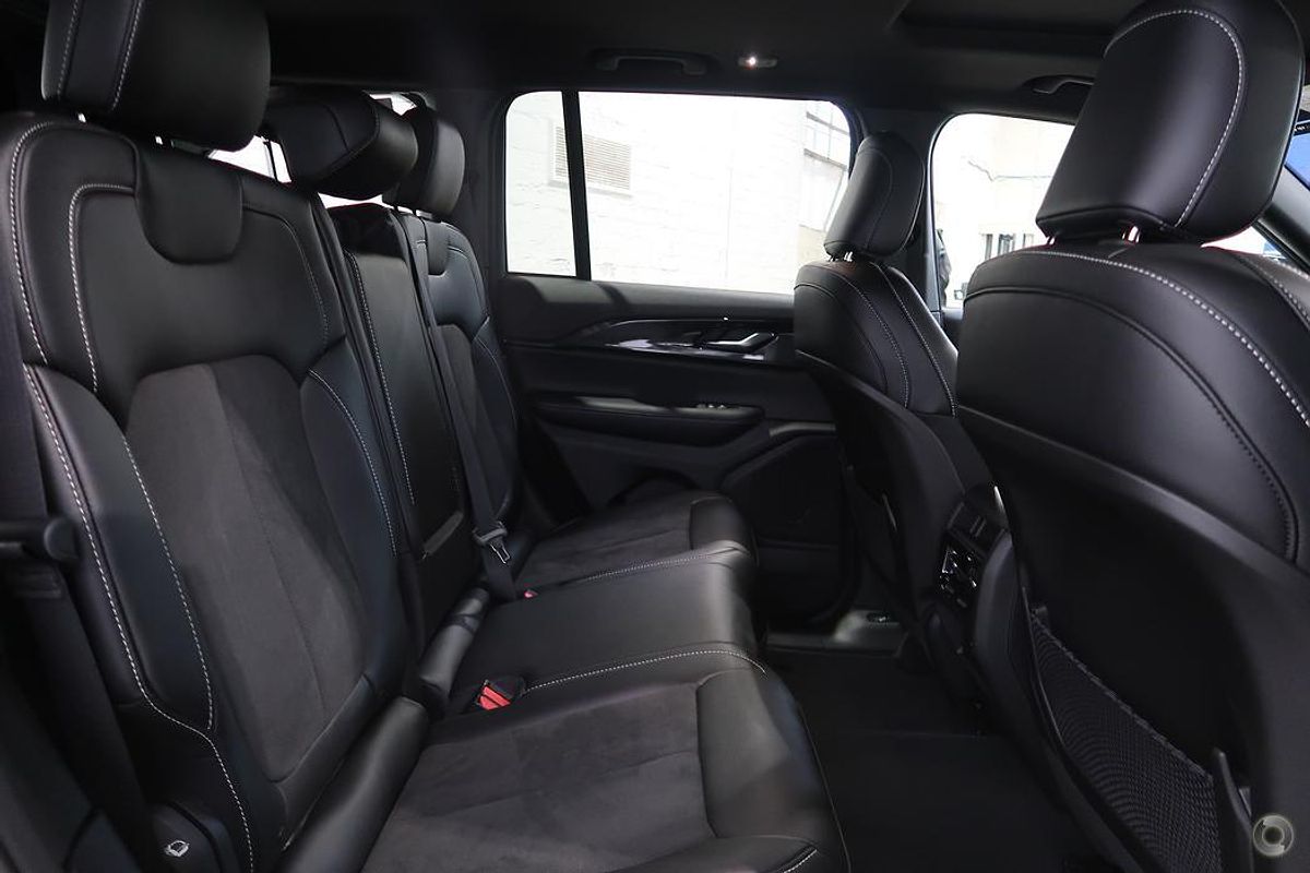 2023 Jeep Grand Cherokee Night Eagle WL
