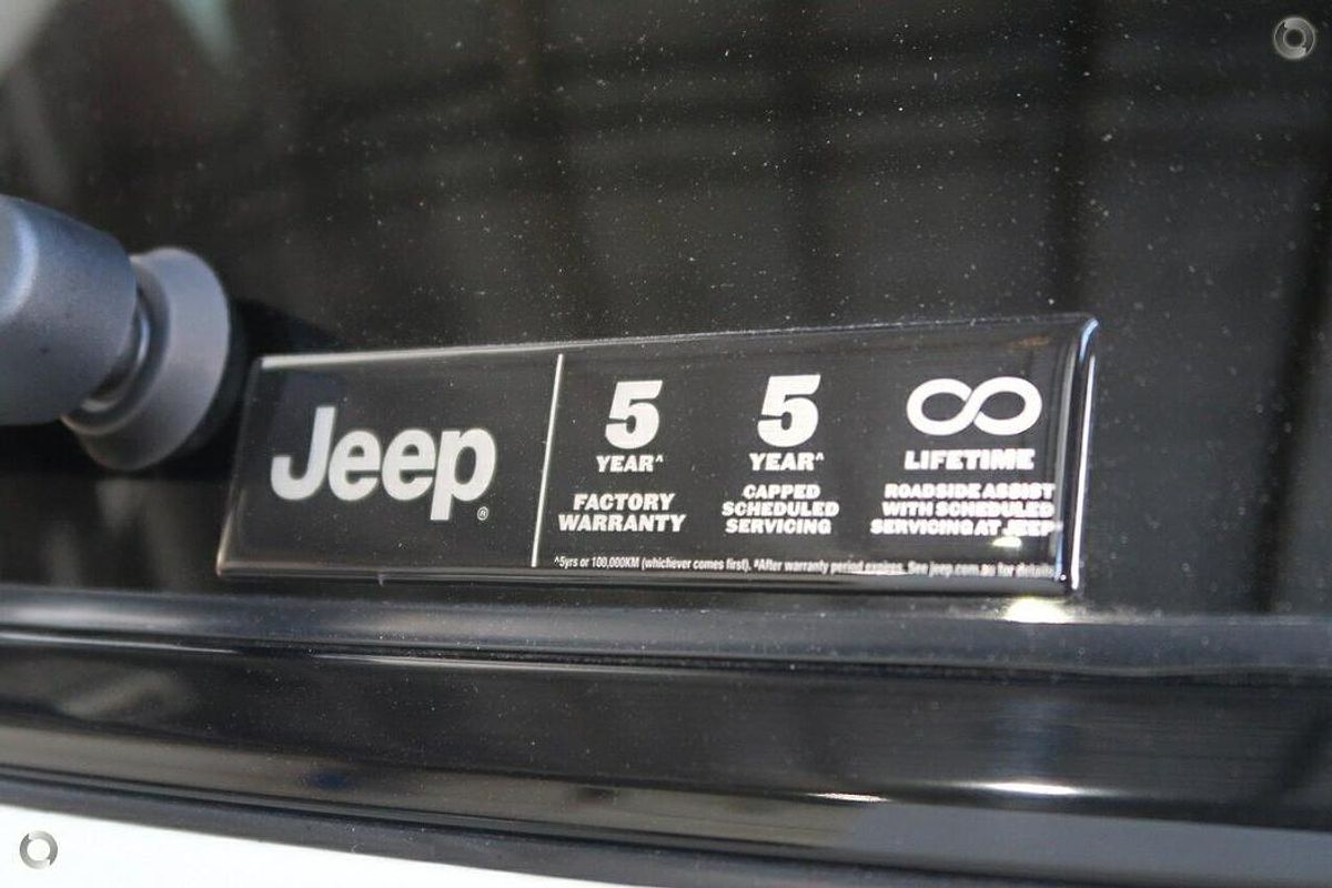 2023 Jeep Grand Cherokee Night Eagle WL