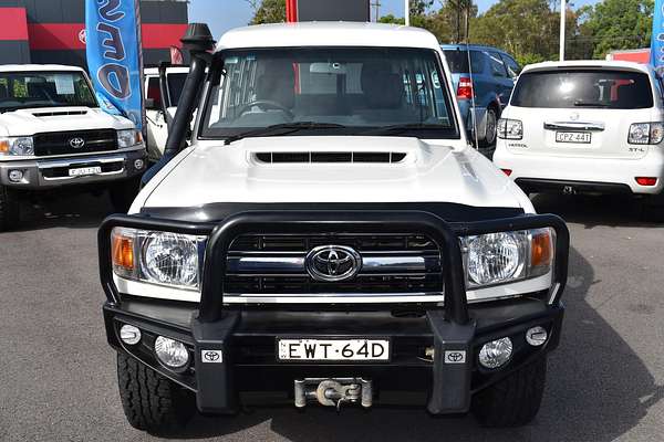 2017 Toyota Landcruiser GXL Troopcarrier VDJ78R