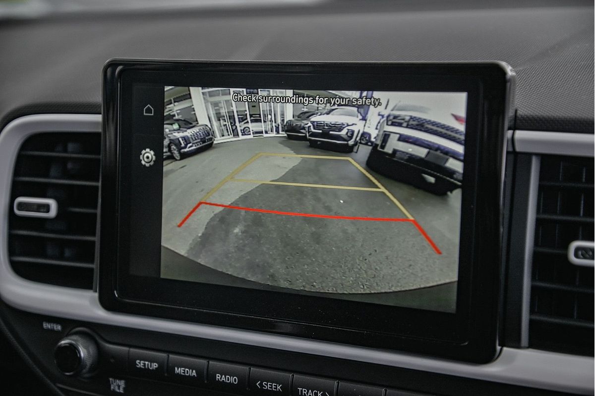 2024 Hyundai Venue Elite QX.V5