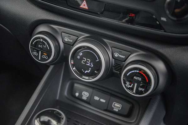 2024 Hyundai Venue Elite QX.V5