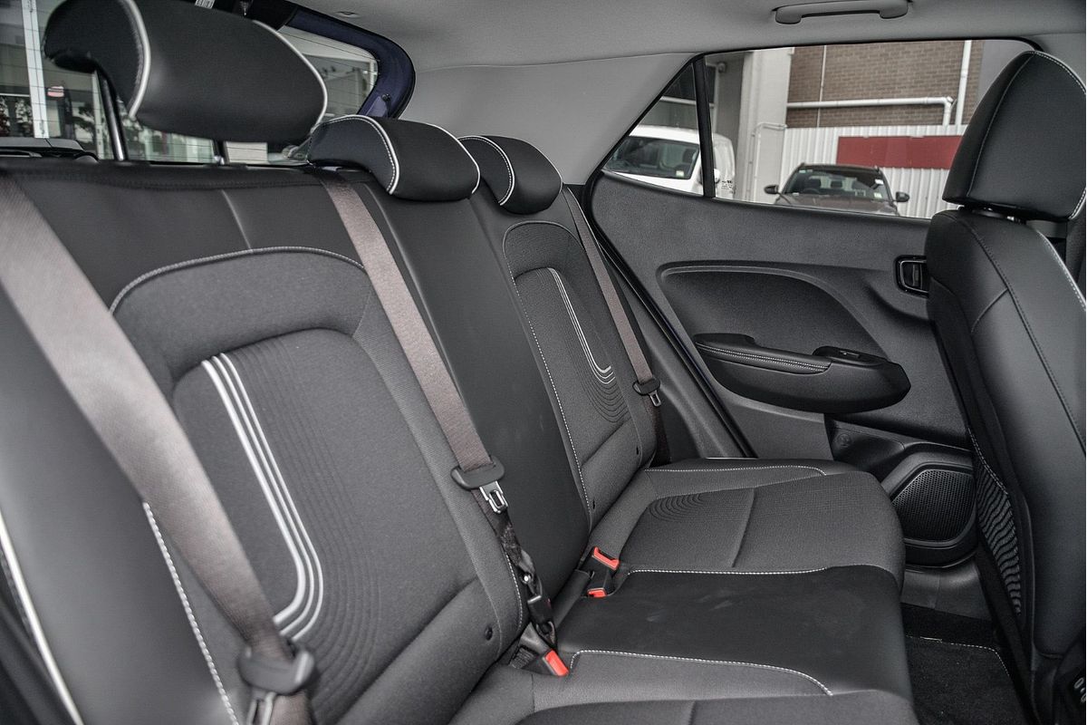 2024 Hyundai Venue Elite QX.V5
