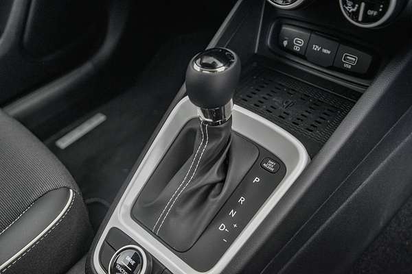 2024 Hyundai Venue Elite QX.V5