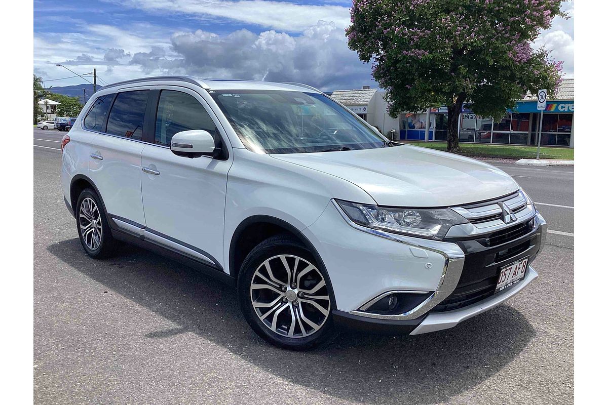 2017 Mitsubishi Outlander Exceed ZK