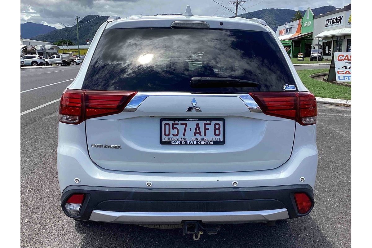2017 Mitsubishi Outlander Exceed ZK