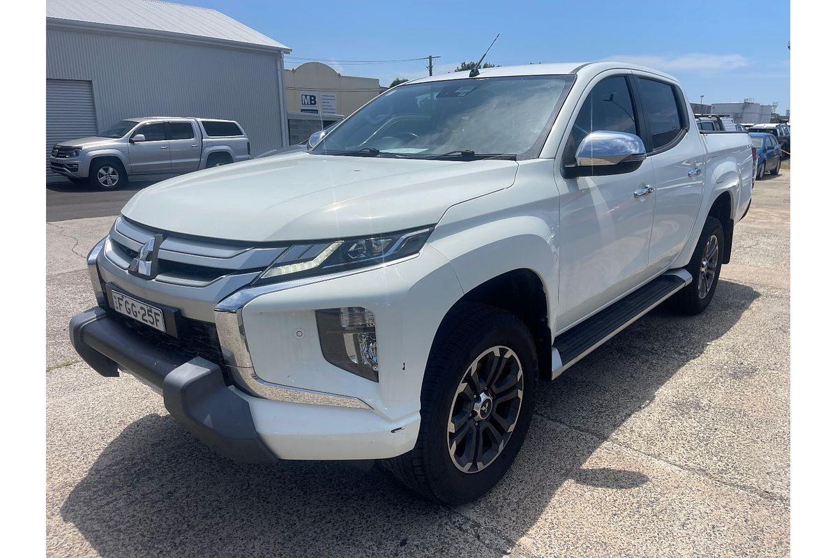 2019 Mitsubishi Triton GLS MR 4X4