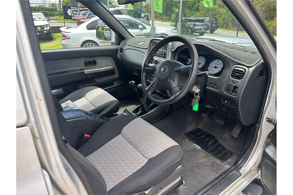 2012 Nissan NAVARA ST-R SPECIAL EDITION (4x4) D22 SERIES 5