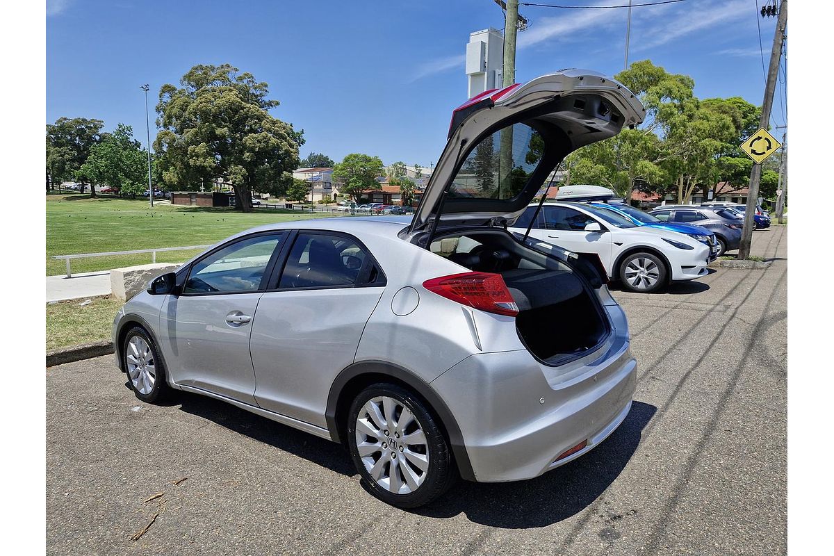 2013 Honda Civic VTi-L 9th Gen