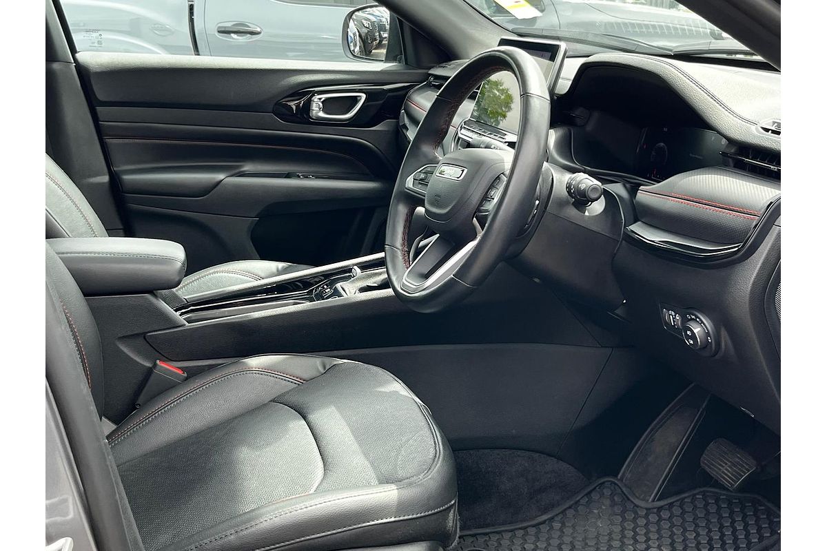 2023 Jeep Compass Trailhawk M6