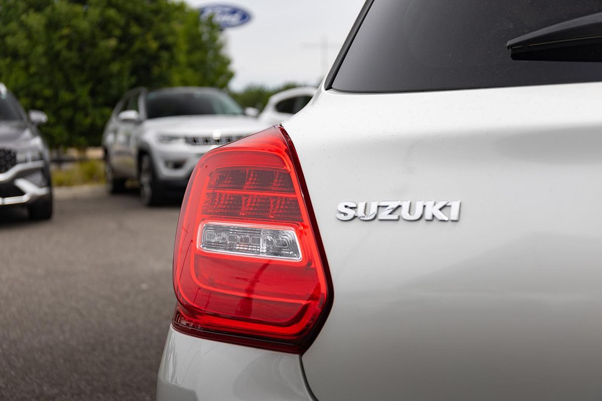 2019 Suzuki Swift GL Navigator AZ