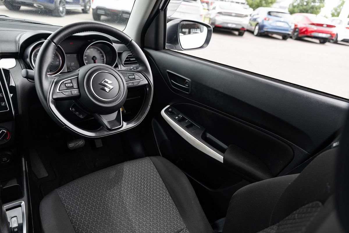 2019 Suzuki Swift GL Navigator AZ