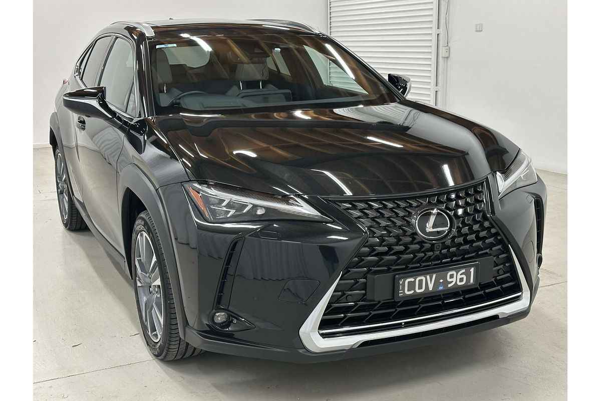 2023 Lexus UX UX300e Sports Luxury KMA10R