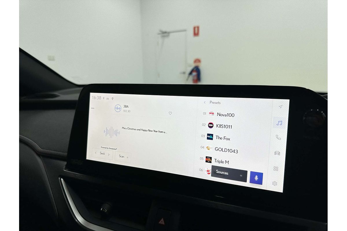 2023 Lexus UX UX300e Sports Luxury KMA10R