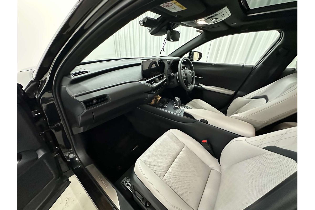2023 Lexus UX UX300e Sports Luxury KMA10R