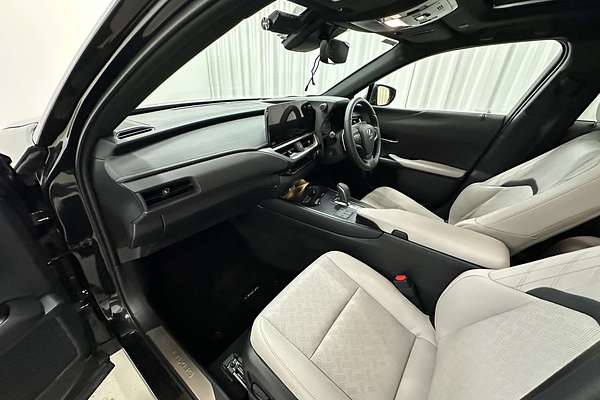 2023 Lexus UX UX300e Sports Luxury KMA10R