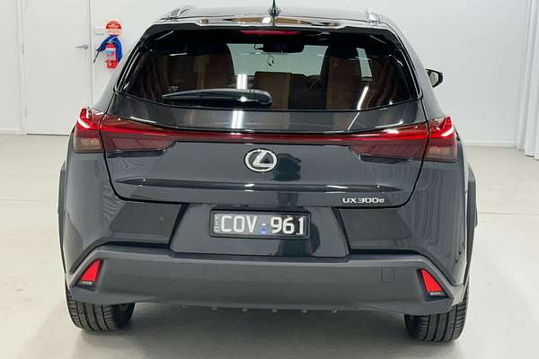 2023 Lexus UX UX300e Sports Luxury KMA10R
