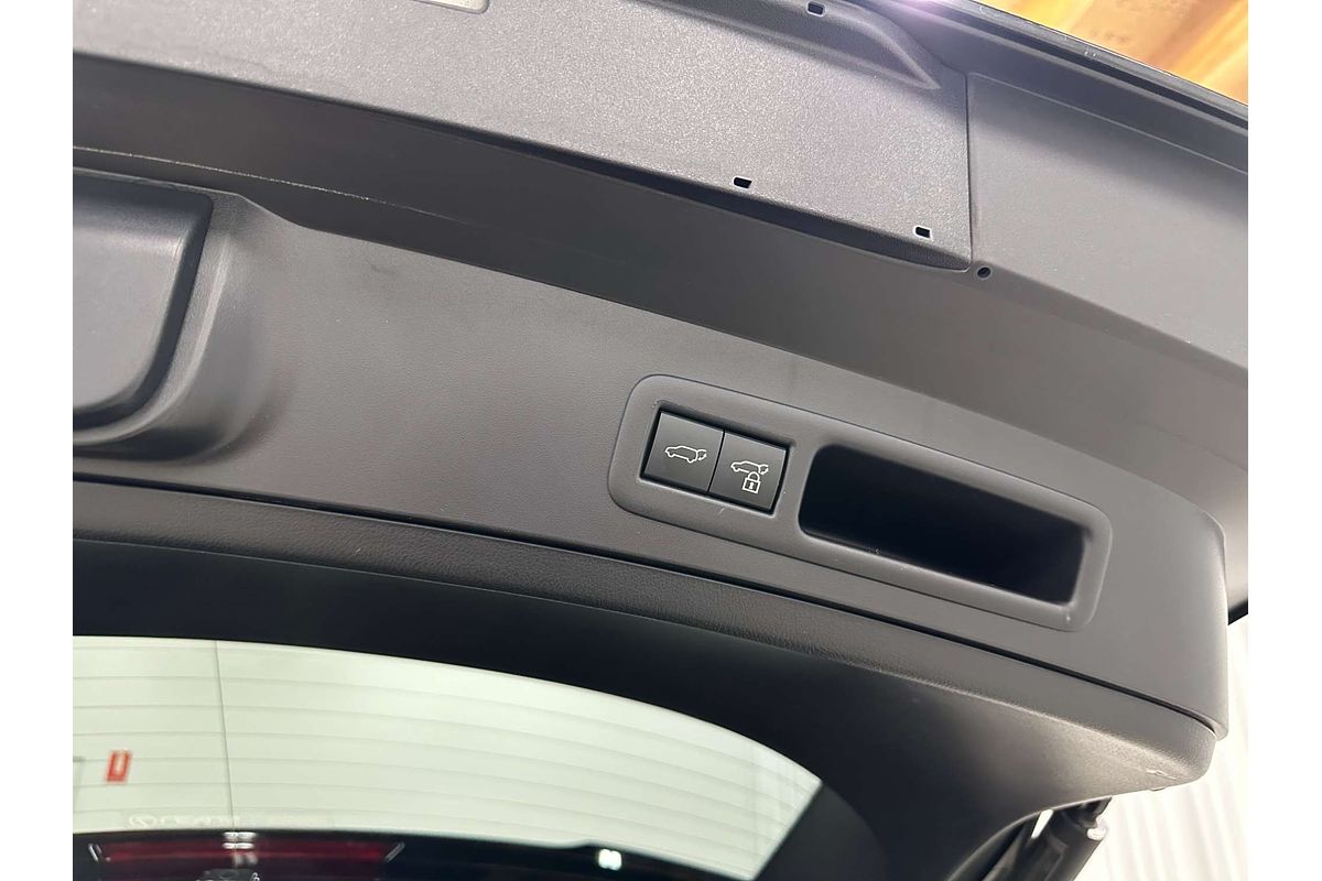 2023 Lexus UX UX300e Sports Luxury KMA10R