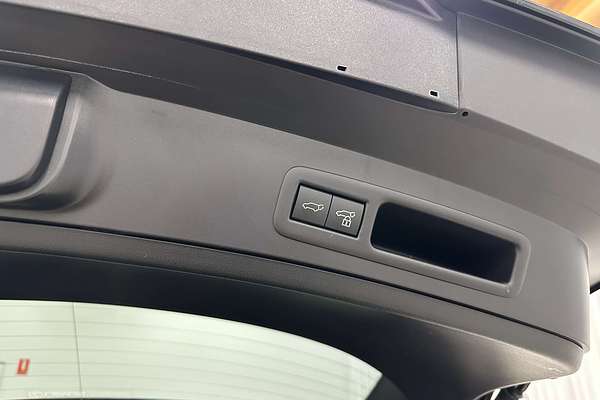 2023 Lexus UX UX300e Sports Luxury KMA10R