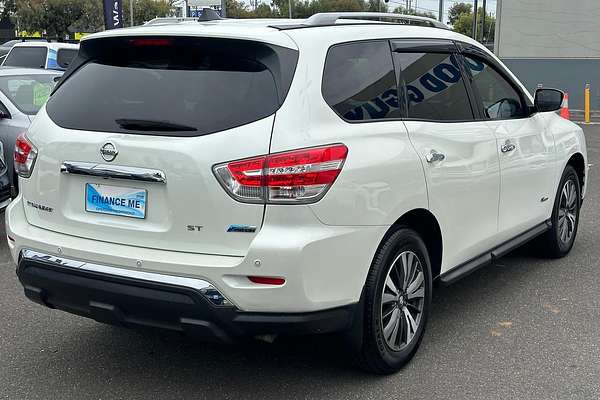 2017 Nissan Pathfinder ST R52 Series II