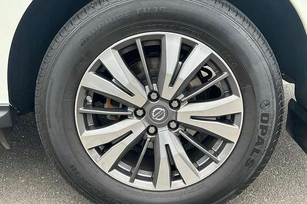 2017 Nissan Pathfinder ST R52 Series II