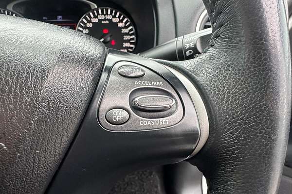 2017 Nissan Pathfinder ST R52 Series II