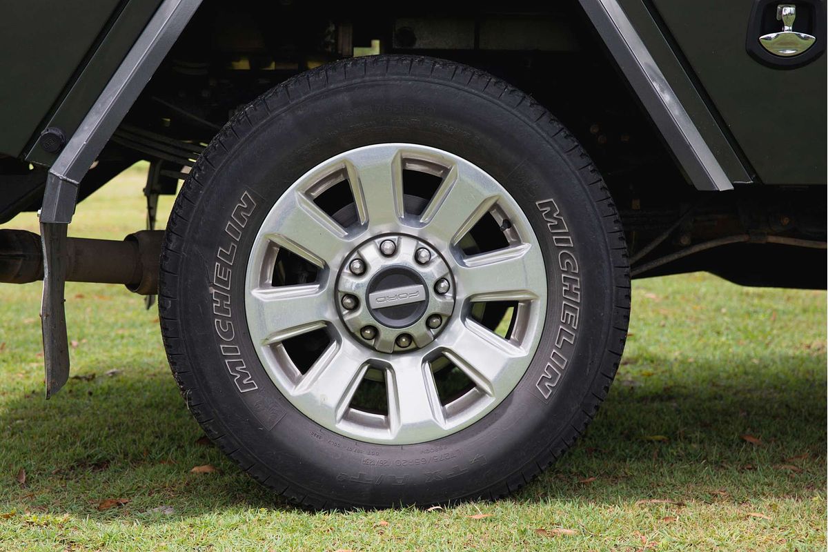 2021 Ford F350 Platinum  4X4