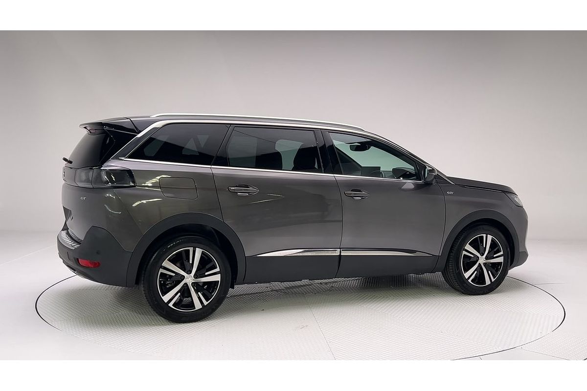 2022 Peugeot 5008 GT P87