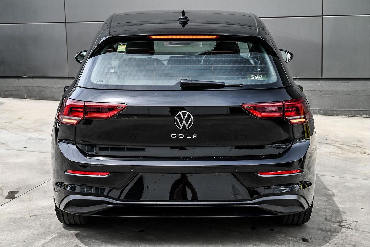 2024 Volkswagen Golf 110TSI Life 8