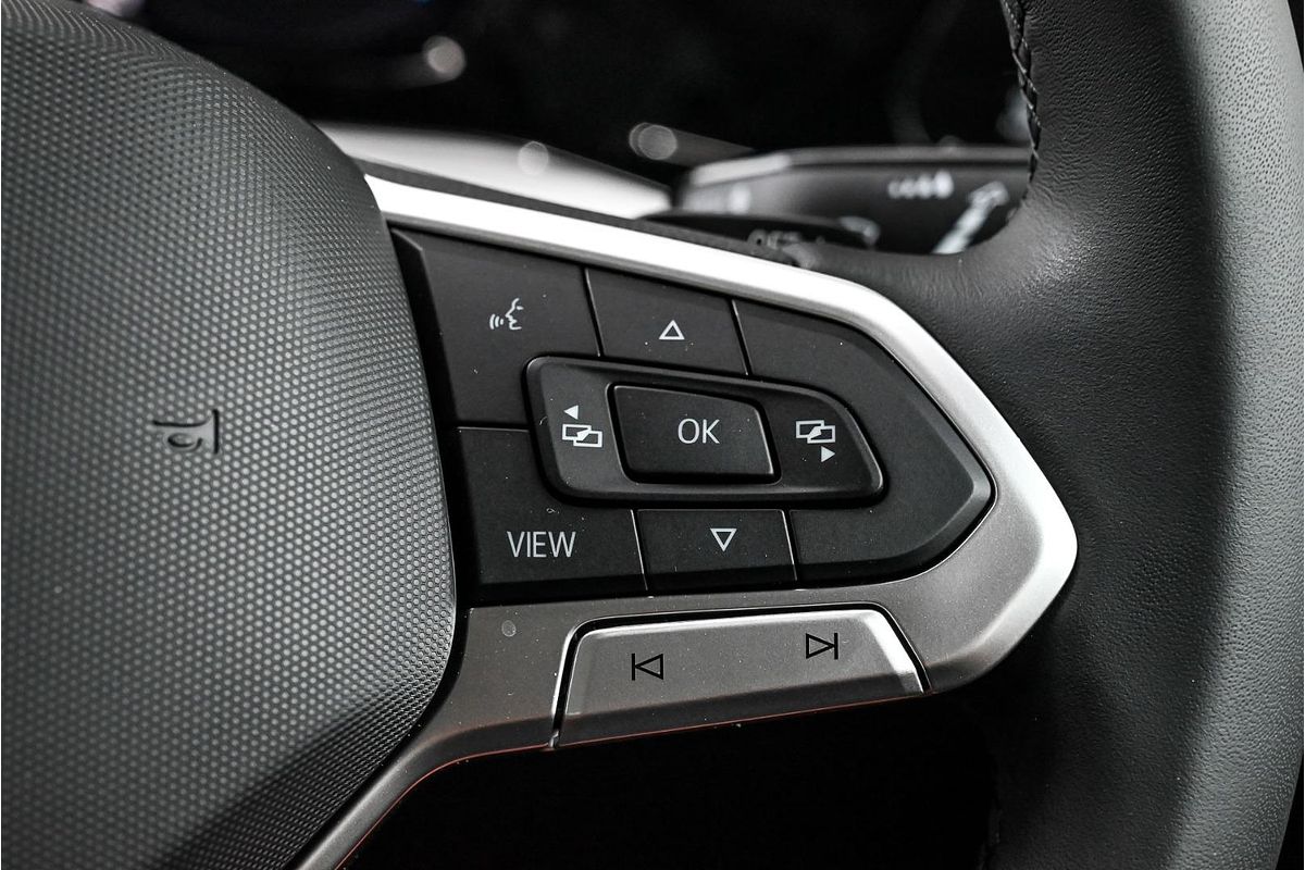 2024 Volkswagen Golf 110TSI Life 8