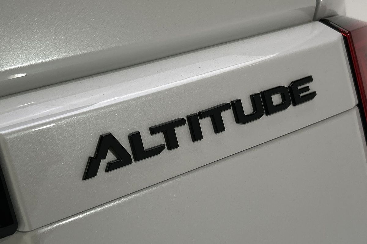 2024 Toyota Landcruiser Prado Altitude GDJ251R
