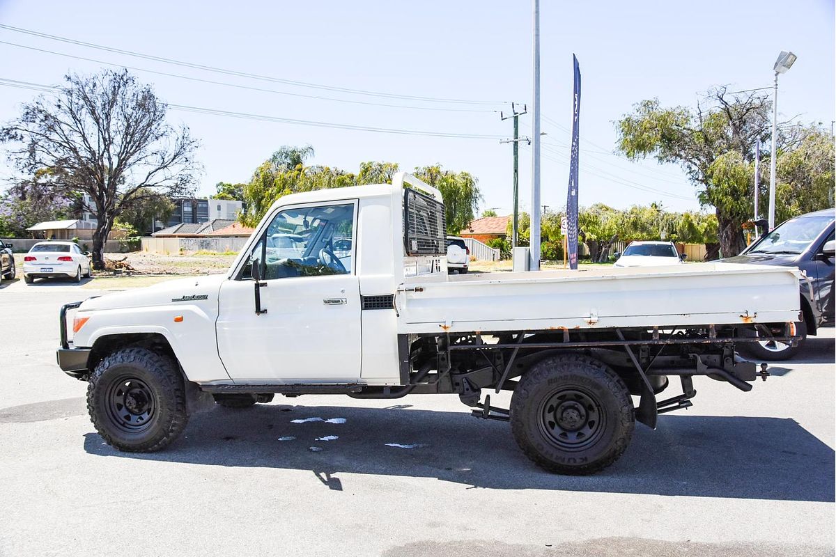 2015 Toyota Landcruiser Workmate VDJ79R 4X4