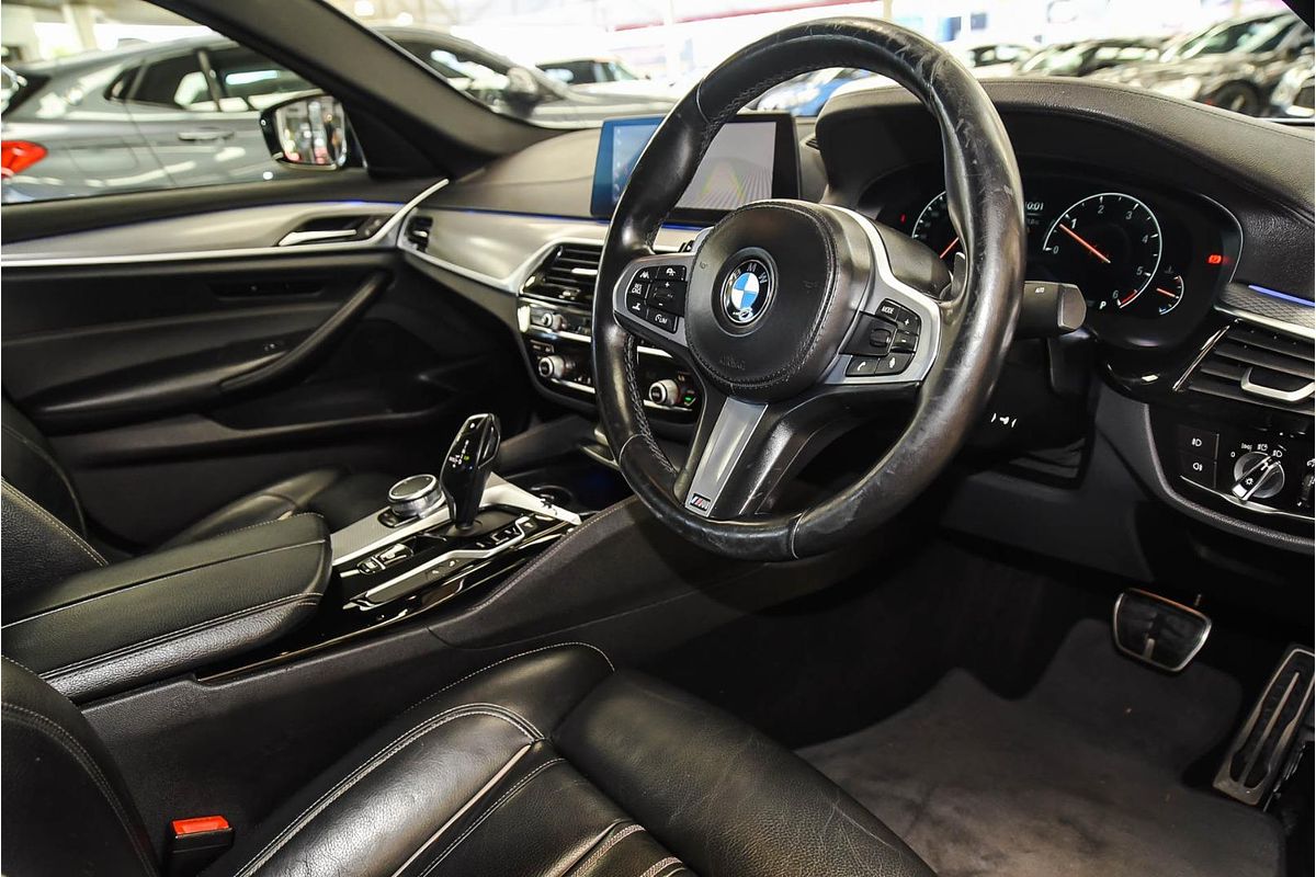 2019 BMW 5 Series 530d M Sport G30